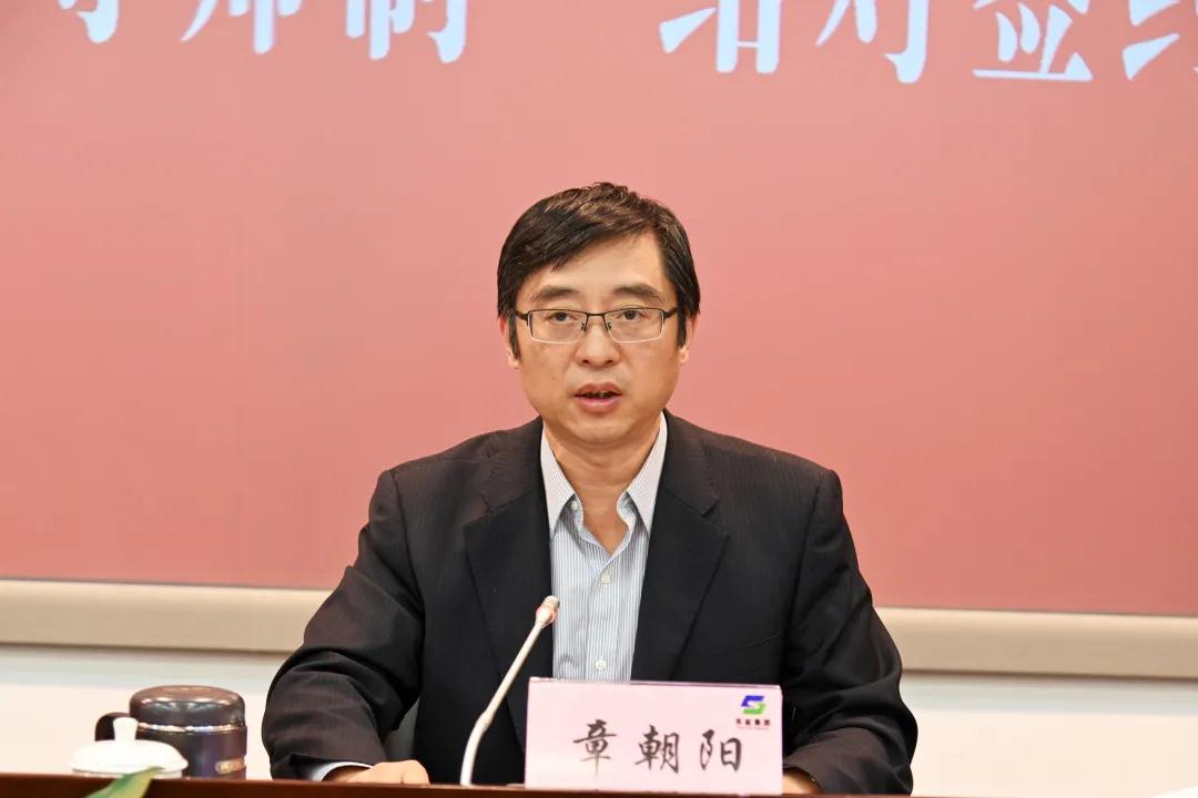 师徒结对传帮带 薪火相传共成长——开云手机入口官网集团总部开展“导师制”师徒结对活动