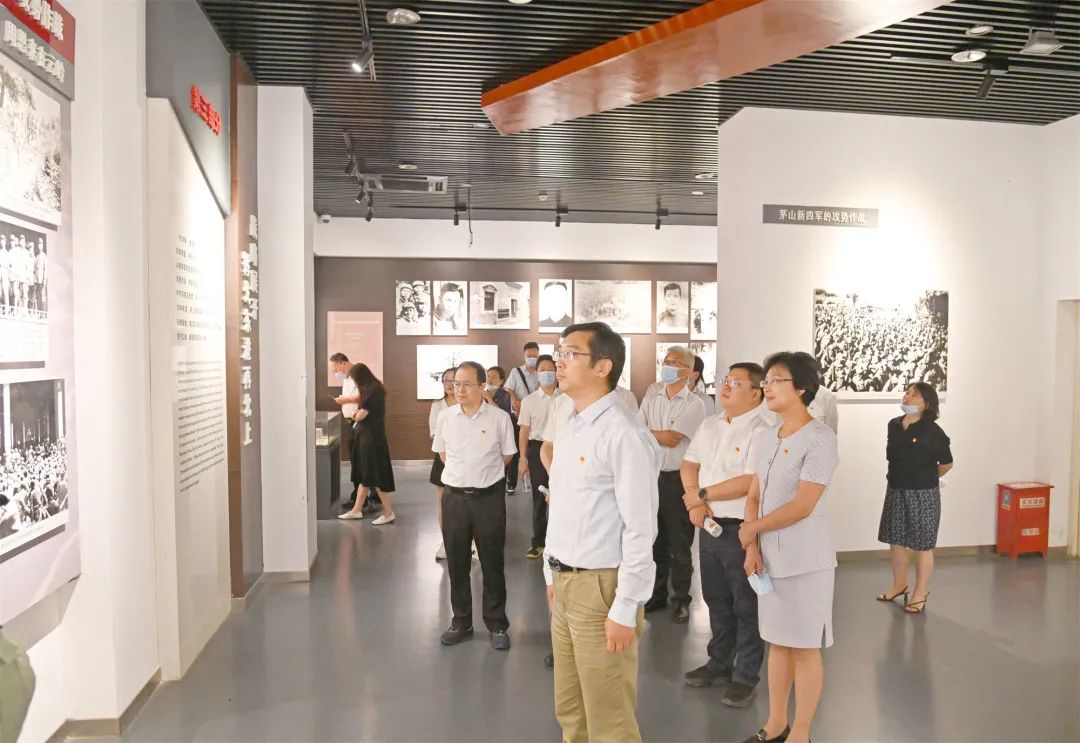 开云手机入口官网集团开展“学习铁军精神 汲取奋进力量”主题党日活动