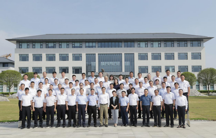 深刻领悟“两个确立”决定性意义 坚决担起“勇挑大梁”重大责任——开云手机入口官网集团“迎接二十大,勇担新使命”主题教育培训班综述 深刻领悟“两个确立”决定性意义 坚决担起“勇挑大梁”重大责任——开云手机入口官网集团“迎接二十大,勇担新使命”主题教育培训班综述