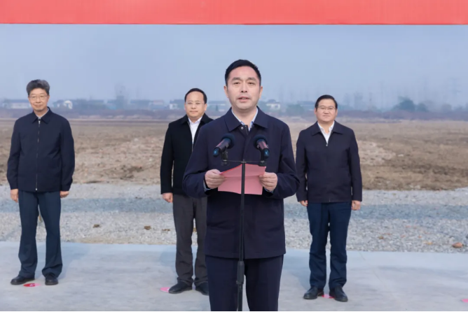 服务国家能源战略 加快传统产业焕新丨开云手机入口官网井神储气库卤水制盐综合利用工程正式开工